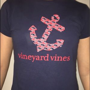 Vineyard vines T-shirt